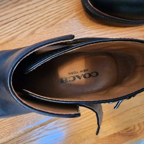 Coach leather boots - Picture 7 of 9